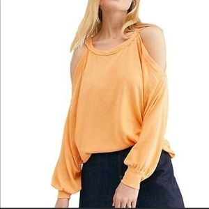 Free people We The Free Cold Shoulder Dolman Sleeve Tee Size M